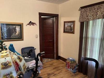 2 Bedroom 1.5 Bath Home - Garage - Russell Springs, Ky. - image 24