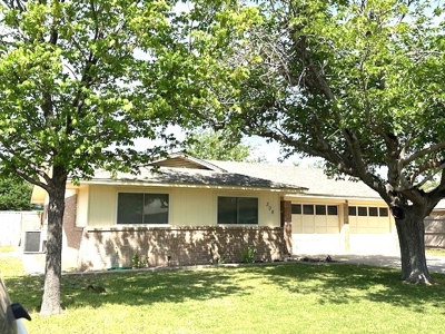 308 S Seals Ft Stockton, Tx  Pecos County House for Sale - image 1
