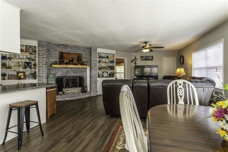 Lakeview Home For Sale in Cherokee Village, Arkansas - image 10