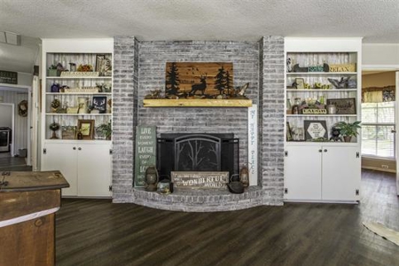 Lakeview Home For Sale in Cherokee Village, Arkansas - image 9