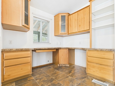 Country Home and Land for Sale Just Outside of Orofino, Idaho - image 22
