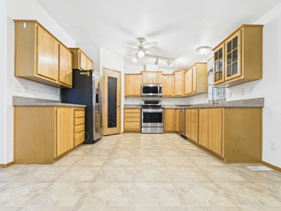 Country Home and Land for Sale Just Outside of Orofino, Idaho - image 2