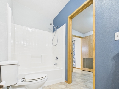 Country Home and Land for Sale Just Outside of Orofino, Idaho - image 27