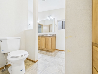 Country Home and Land for Sale Just Outside of Orofino, Idaho - image 30