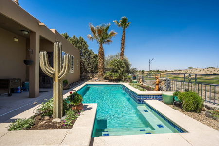 Golf Property with Panoramic Views in Las Cruces, New Mexico - image 1
