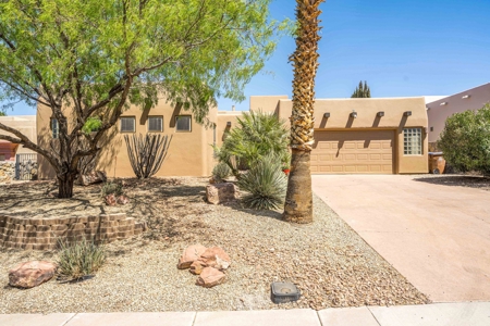 Golf Property with Panoramic Views in Las Cruces, New Mexico - image 44
