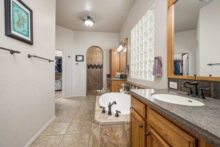 Golf Property with Panoramic Views in Las Cruces, New Mexico - image 27
