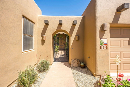 Golf Property with Panoramic Views in Las Cruces, New Mexico - image 41