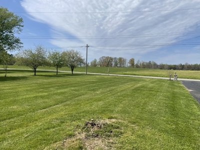 Recently Remodeled Home in Monticello, Kentucky - image 8