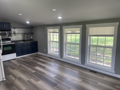 Recently Remodeled Home in Monticello, Kentucky - image 33