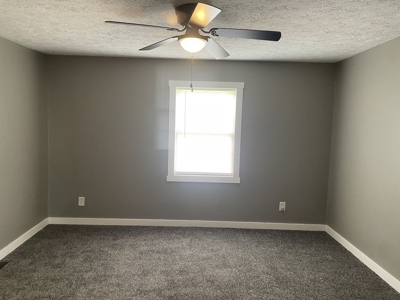 Recently Remodeled Home in Monticello, Kentucky - image 18