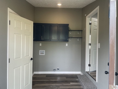 Recently Remodeled Home in Monticello, Kentucky - image 28