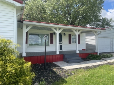 Recently Remodeled Home in Monticello, Kentucky - image 2