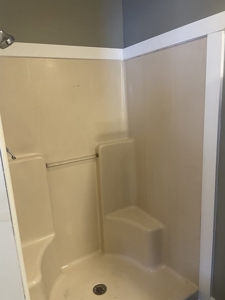 Recently Remodeled Home in Monticello, Kentucky - image 16