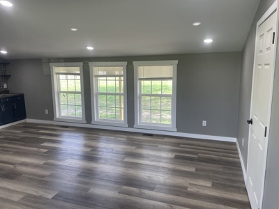 Recently Remodeled Home in Monticello, Kentucky - image 34
