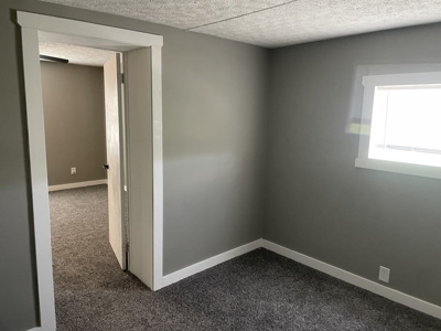 Recently Remodeled Home in Monticello, Kentucky - image 20