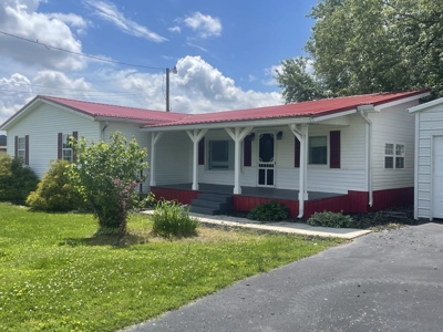 Recently Remodeled Home in Monticello, Kentucky - image 1