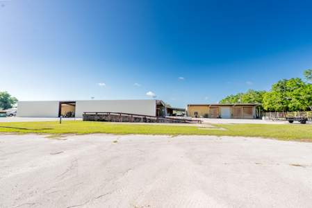Commercial Industrial Property for Sale in Chiefland FL - PENDING - image 12
