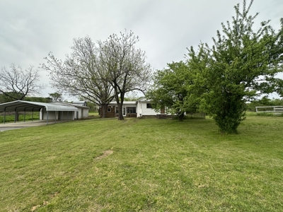 Country Home- Latimer County Oklahoma- Wilburton, OK - image 38