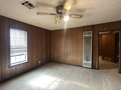 Country Home- Latimer County Oklahoma- Wilburton, OK - image 15