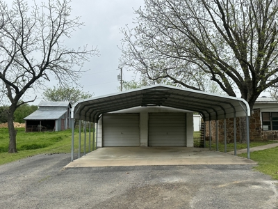 Country Home- Latimer County Oklahoma- Wilburton, OK - image 10