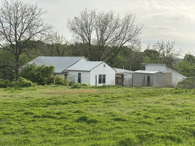 Country Home- Latimer County Oklahoma- Wilburton, OK - image 6