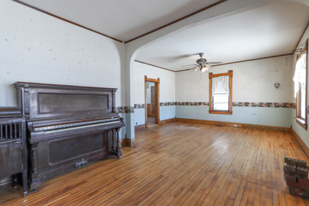 ONLINE AUCTION - Scandinavia, WI - image 8