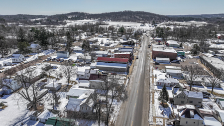 ONLINE AUCTION - Scandinavia, WI - image 4