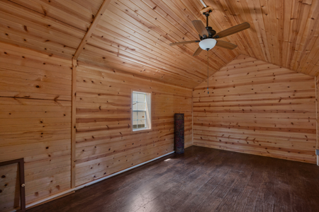 Waterfront Home for Sale in Branford FL! - image 19