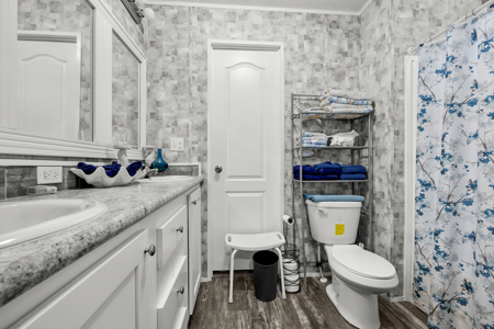Waterfront Home for Sale in Branford FL! - image 1