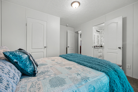 Waterfront Home for Sale in Branford FL! - image 3