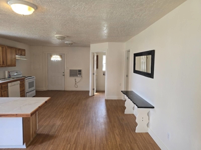 Home with Guesthouse for Sale in Fort Townson, Oklahoma - image 13