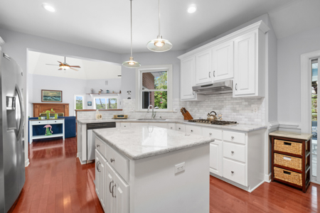Albemarle Plantation Water View Home For Sale - image 24