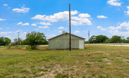 Versatile Commercial/Investment Property – Prime Location!! - image 6