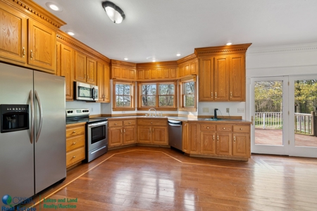 Country Home in Albany, Kentucky - image 31