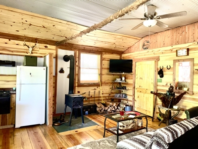 Cabin With Creek Frontage For Sale In North Central Arkansas - image 30