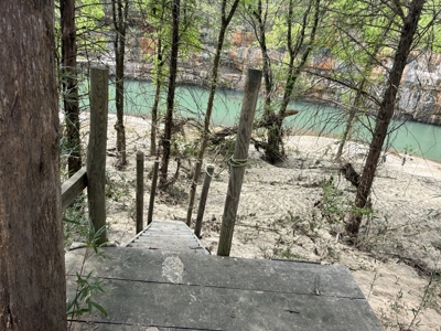Cabin With Creek Frontage For Sale In North Central Arkansas - image 16