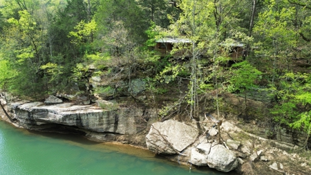 Cabin With Creek Frontage For Sale In North Central Arkansas - image 1