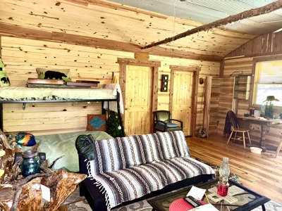 Cabin With Creek Frontage For Sale In North Central Arkansas - image 27