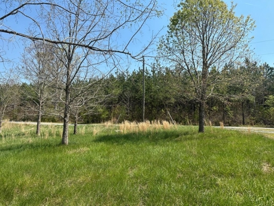 The Hideaway at Willow Bottom – Your Off-Grid Retreat Awaits, VA - image 34