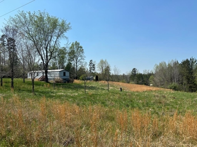 The Hideaway at Willow Bottom – Your Off-Grid Retreat Awaits, VA - image 33