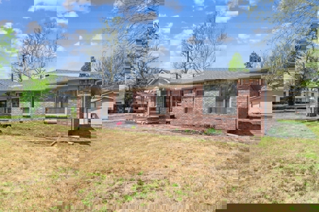 Home For Sale in Commerce, Oklahoma - image 2