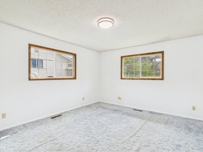 Charming and Spacious Home for Sale in Orofino, Idaho - image 30