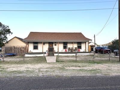 312 School Street Home For Sale Sanderson, Texas Terrell Co - image 1