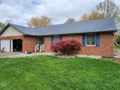 ONLINE AUCTION - 3 Bed, 2 Bath Home on 0.43 Acres in Town - image 1