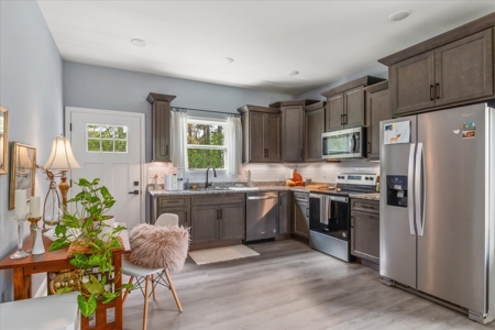 Country Home for Sale in Lewis County, Tennessee - image 13