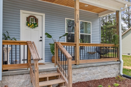 Country Home for Sale in Lewis County, Tennessee - image 4