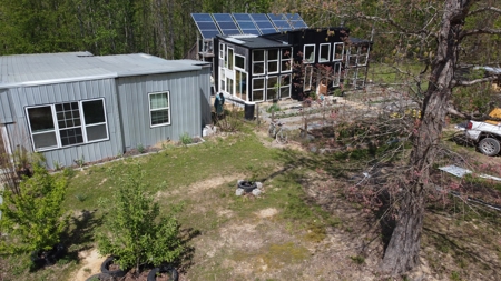 Country Home for Sale in Perry County, Tennessee - image 3