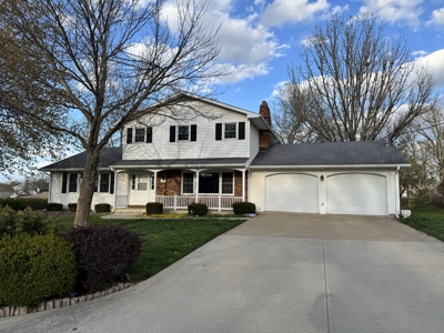 Beautiful and Spacious 4 Bedroom Home for Sale! - image 28