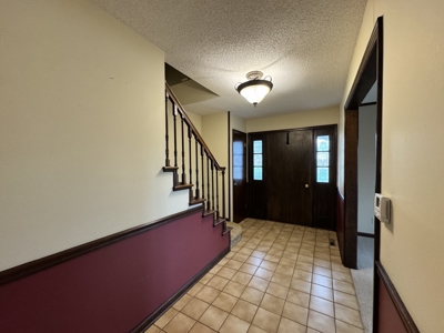 Beautiful and Spacious 4 Bedroom Home for Sale! - image 1